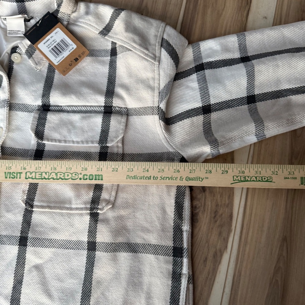 The North Face Women's XXL White Dune Plaid Long Sleeve Button Up Shirt Jacket - Picture 7 of 9